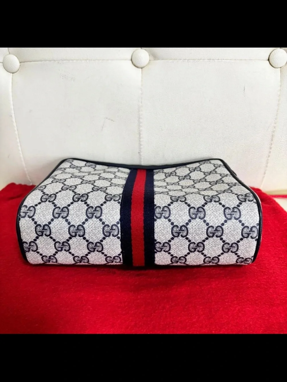 Gucci Beige/Black Toiletry Pouch with Red Center Stripe